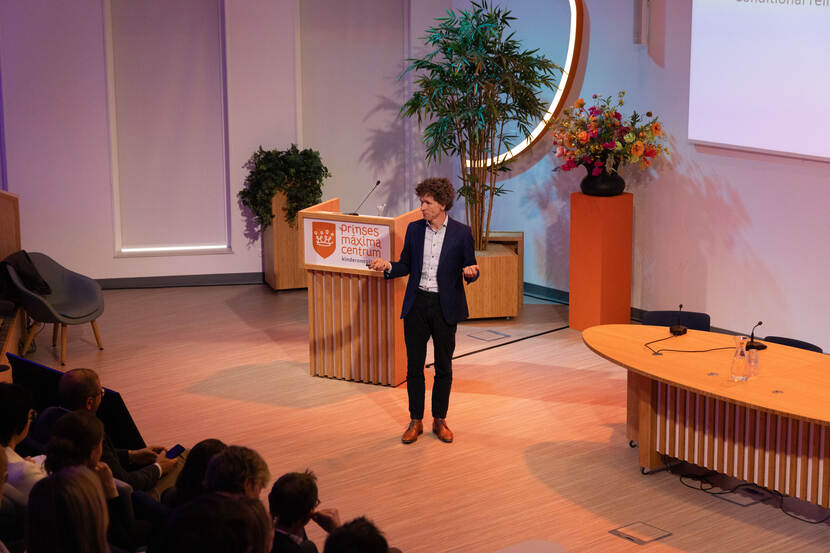 Overview of the auditorium at the MEB Science Day